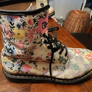 Size 11 Dr. Martin's
